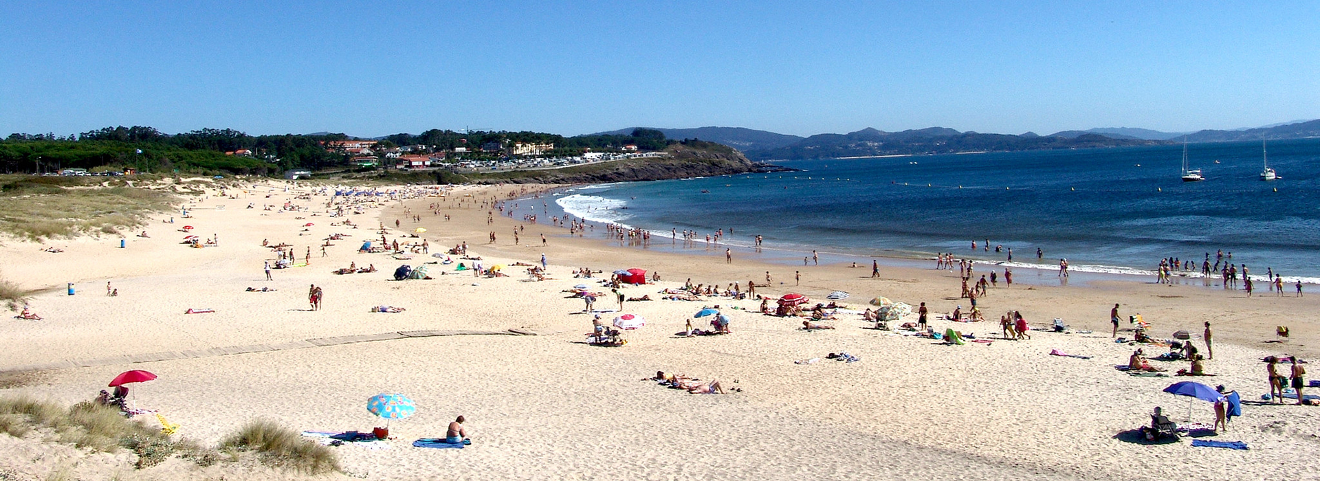 En este momento estás viendo Sanxenxo es la localidad con más banderas azules de toda España